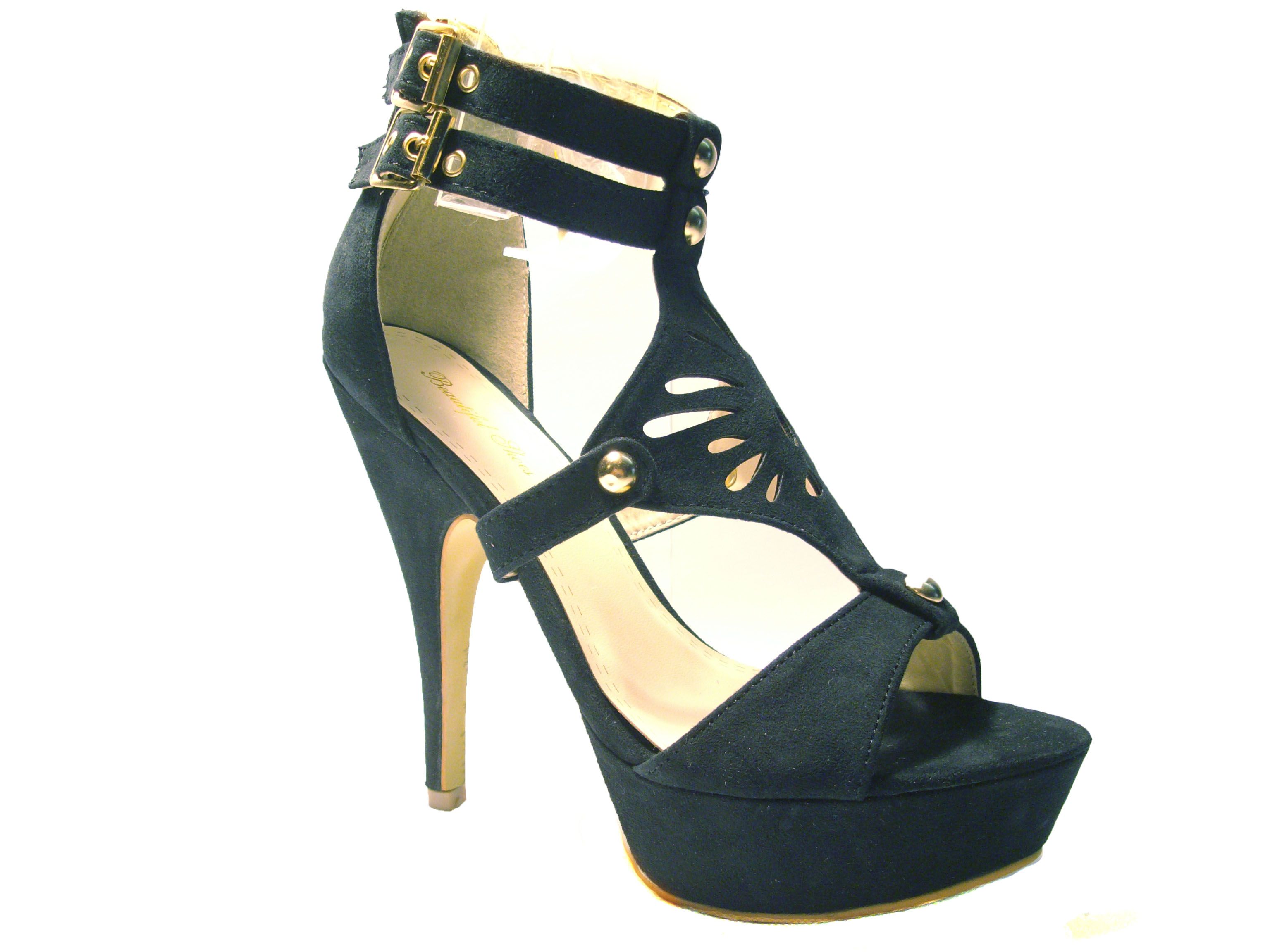 Sandali Nero - Per un Look Travolgente ed Elegante 1 sandali borchiati