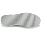 Emporio Armani EA7 BLACK WHITE LACES Bianco Sneakers basse Donna - 7
