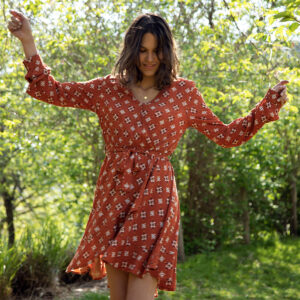 Abito corto  Soi Paris x Spartoo  PAPILLES  Marrone -  Abiti corti Donna