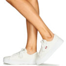 Levis TIJUANA Wei&szlig;e Low-Sneaker f&uuml;r Damen - Gr&ouml;&szlig;e 8
