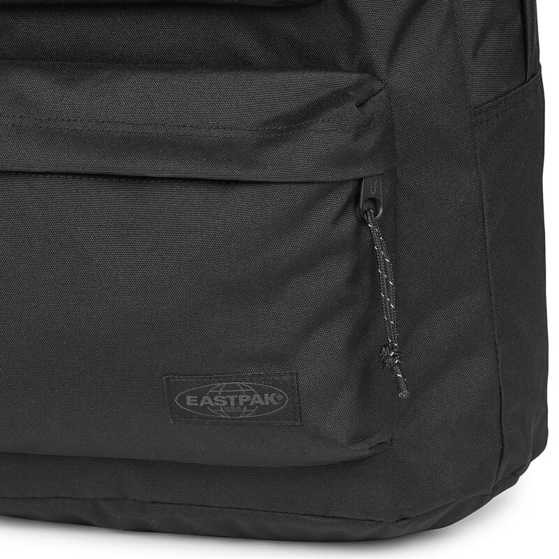 Mochila doble acolchada Eastpak negra para mujer - 4