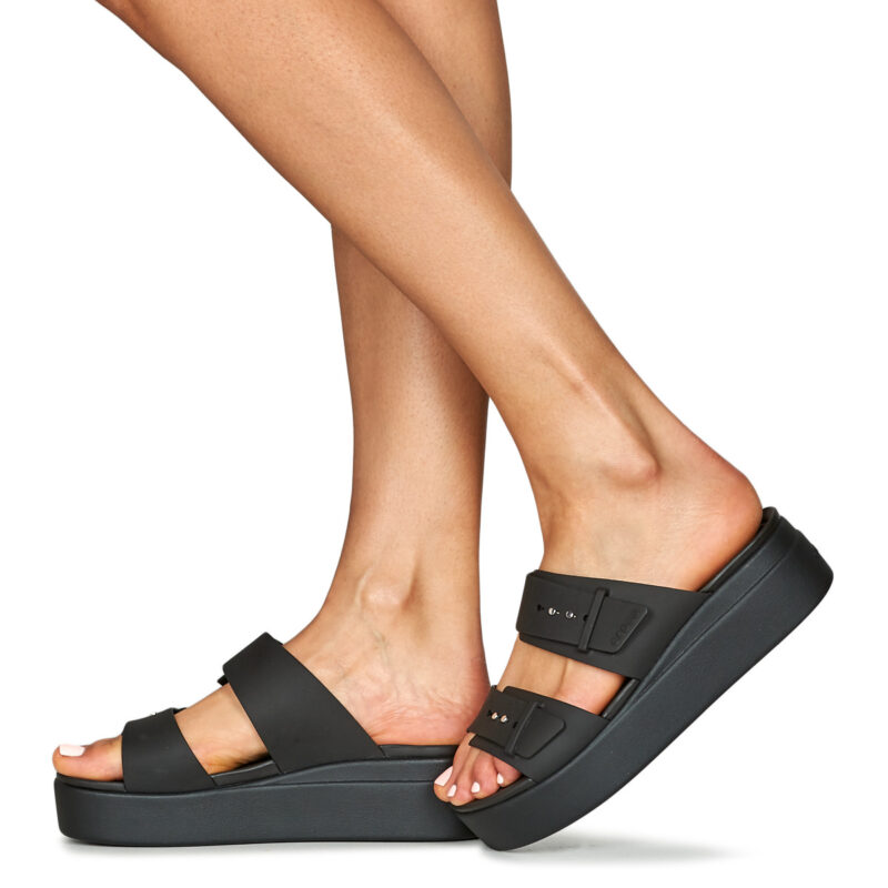 Sandales Crocs CROCS BROOKLYN LOWWDG W noires pour femmes - 8