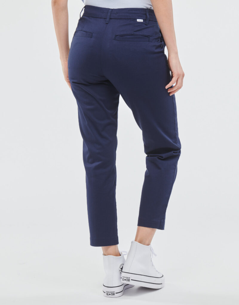 Pantalone Chino Levis ESSENTIAL CHINO Marine Pantaloni Chino Donna - 4