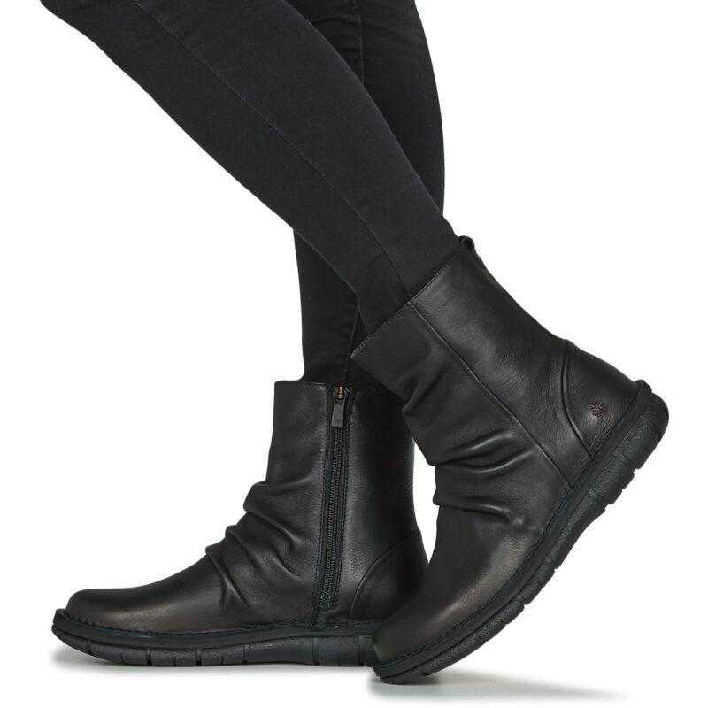 Art MISANO Black Women's Ankle Boots - 8