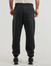 Pantaloni Sportivi New Balance FLEECE JOGGER Nero Pantaloni Sportivi Uomo - 4