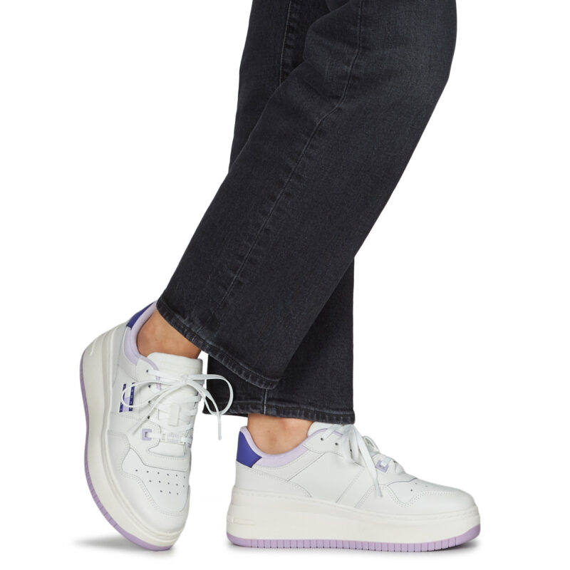 Tommy Jeans TJW RETRO BASKET FLATFORM ESS Wei&szlig; Damen Sneaker - 8