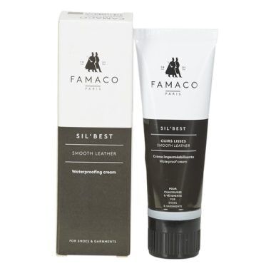 Accessori scarpe uomo Famaco LEMMY Marrone, perfetti per la cura e la manutenzione delle calzature. Questi prodotti di alta qualità garantiscono una protezione duratura, mantenendo le scarpe eleganti e in ottimo stato. Ideali per chi cerca soluzioni affidabili per la pulizia e la cura delle scarpe maschili. Acquista ora i migliori accessori Famaco LEMMY per le tue scarpe.