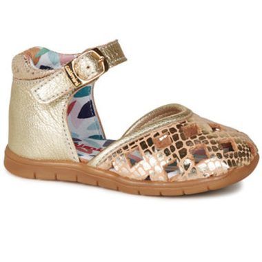 Ballerine bambina ragazza Catimini NAYA Oro, eleganti e comode, ideali per ogni occasione. Scarpe da cerimonia e tempo libero, realizzate con materiali di alta qualità per il massimo comfort. Perfette per completare il look delle più piccole con stile. Acquista ora le Catimini NAYA Oro e fai risaltare la moda infantile!