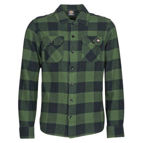 Camicia a maniche lunghe uomo Dickies NEW SACRAMENTO SHIRT PINE GREEN, colore verde, ideale per uno stile casual e alla moda. Realizzata in materiali di alta qualità, questa camicia combina comfort e praticità, perfetta per ogni occasione. Aggiungi un tocco di eleganza al tuo guardaroba con il design innovativo di Dickies.