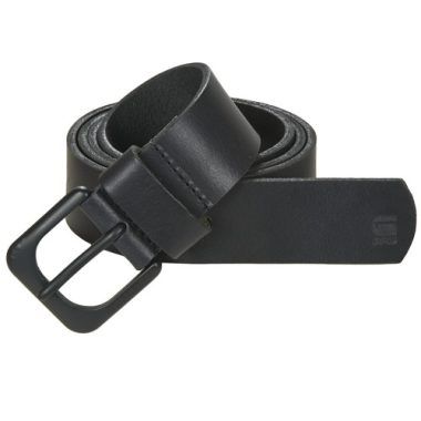 Cintura uomo G-Star Raw ZED BELT nera in pelle, perfetta per completare con stile ogni outfit. Design moderno e raffinato, ideale per uomini alla moda che cercano qualità e comfort. Acquista ora la tua G-Star Raw ZED BELT per un look elegante e versatile.