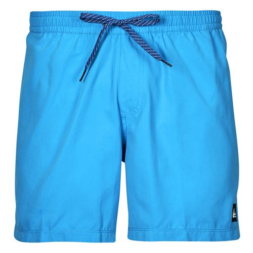 Costume da spiaggia uomo Quiksilver EVERYDAY SOLID VOLLEY 15 in blu, ideale per l'estate. Perfetto per le attività balneari, con un design elegante e comfort ottimale. Bermuda resistente all'acqua, adatto per surf e sport acquatici. Acquista ora il tuo Quiksilver EVERYDAY SOLID VOLLEY 15 blu per un look trendy e funzionale in spiaggia.