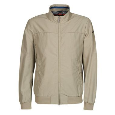 "Giubbotto uomo Geox VINCIT beige, elegante e versatile, ideale per l'abbigliamento maschile casual. Questo giubbotto Geox offre comfort e stile, perfetto per ogni occasione. Acquista ora il giubbotto Geox VINCIT beige e rinnova il tuo guardaroba con un must-have di moda."