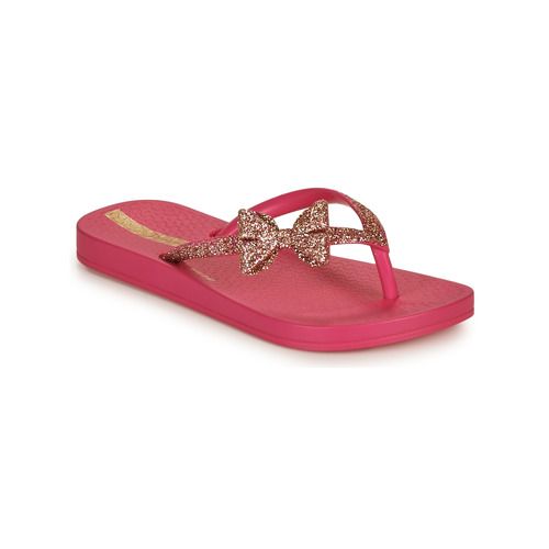 Infradito per bambina e ragazza Ipanema ANAT LOLITA KIDS di colore rosa, perfette per l'estate. Comfort e stile uniti in un design alla moda, ideali per le giornate al mare o in piscina. Acquista le Ipanema Infradito bambina ragazza per un look vivace e giocoso, realizzate con materiali di alta qualità e attenzione ai dettagli.