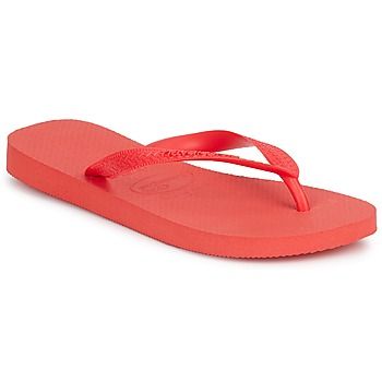 Infradito uomo Havaianas TOP Rosso, eleganti e confortevoli, ideali per l'estate. Realizzati in gomma resistente, questi sandali sono perfetti per le giornate di sole e le vacanze al mare. Design classico e vivace colore rosso, ottimi per abbinamenti casual. Scegli le Havaianas TOP Rosso per un look estivo alla moda.