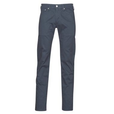 Jeans Slim Uomo Levis 511 SLIM FIT colore Marine, dotati di un taglio moderno e stretto per un look elegante e casual. Ideali per ogni occasione, questi jeans sono realizzati con materiali di alta qualità per garantire comfort e durata. Perfetti da abbinare a t-shirt o camicie, i Levis 511 SLIM FIT Marine sono un must-have nel guardaroba maschile. Acquista ora per elevare il tuo stile con i migliori jeans Levis.