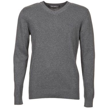 Maglione uomo Teddy Smith PULSER in grigio, in stile casual e moderno, perfetto per l'autunno e l'inverno. Realizzato con materiali di alta qualità, offre comfort e calore. Ideale da abbinare a jeans o pantaloni eleganti per un look versatile. Acquista ora il Teddy Smith PULSER Grigio e completa il tuo guardaroba con un capo di tendenza.