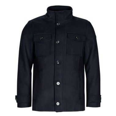 Cappotto Uomo Tom Tailor 1032503 Marine, elegante mantella in colore blu navy, realizzato con materiali di alta qualità. Ideale per outfit casual e formali, offre comfort e stile. Perfetto per la stagione autunnale e invernale, caratterizzato da un design moderno e versatile. Aggiungi un tocco di classe al tuo guardaroba con il cappotto Tom Tailor.
