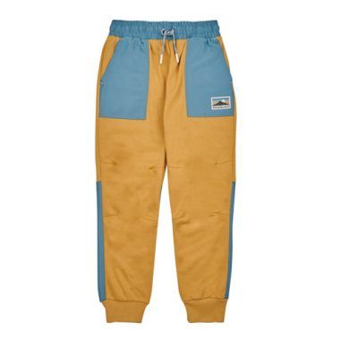 Pantaloni sportivi per ragazzo Converse GEAREDUPBLOCKEDFTMIX PANT multicolore, ideali per un look casual e sportivo. Realizzati con materiali di alta qualità, offrono comfort e stile per le attività quotidiane. Perfetti per abbinarsi a t-shirt e sneaker, questi pantaloni sono un must-have per ogni giovane amante della moda. Acquista ora i Converse Pantaloni Sportivi ragazzo GEAREDUPBLOCKEDFTMIX PANT multicolore e fai brillare il tuo stile!