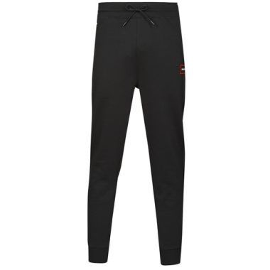 "Pantaloni Sportivi Uomo HUGO Dyssop Nero. Design elegante e moderno, realizzati in tessuto di alta qualità per comfort e stile. Perfetti per il tempo libero e per attività sportive, questi pantaloni HUGO uniscono funzionalità e moda. Disponibili in nero, sono un must-have nel guardaroba maschile per chi cerca versatilità e tendenze contemporanee."