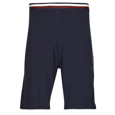 Pantaloni corti uomo Tommy Hilfiger SHORT Marine, eleganti e alla moda, perfetti per l'estate. Realizzati con materiali di alta qualità, questi pantaloni are versatile e si adattano a ogni occasione. Scegli il comfort e lo stile con i pantaloni corti Tommy Hilfiger per un look casual e raffinato.