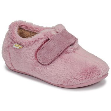 Pantofole per bambina ragazza Citrouille et Compagnie modello LAFINOU in colore rosa, morbide e confortevoli, ideali per il relax a casa. Perfette per le stagioni più fredde, queste pantofole offrono un tocco di stile e qualità per le piccole. Acquista le pantofole LAFINOU rosa di Citrouille et Compagnie per aggiungere eleganza e comfort al guardaroba delle tue bambine.