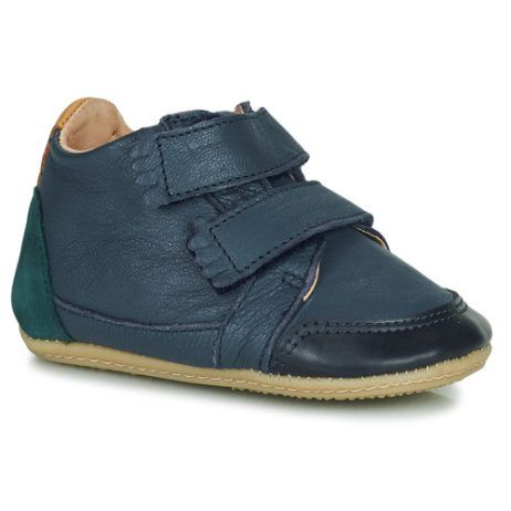 Pantofole Easy Peasy per bambina ragazza modello IRUN B in blu, comfort e stile per i piccoli. Ideali per uso domestico e pantofole estive, queste calzature sono realizzate con materiali di alta qualità, garantendo morbidezza e durata. Perfette per divertirsi a casa, le Easy Peasy offrono un design accattivante e alla moda, rendendole un must-have per ogni guardaroba infantile.