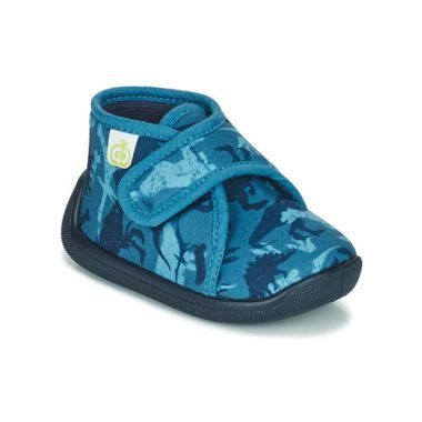 Pantofole per bambini ragazzo Citrouille et Compagnie VIVALAVIDA in colore blu, ideali per comfort e stile. L'imbottitura morbida e il design accattivante le rendono perfette per l'uso quotidiano. Acquista ora le pantofole blu VIVALAVIDA per far felice il tuo bambino!