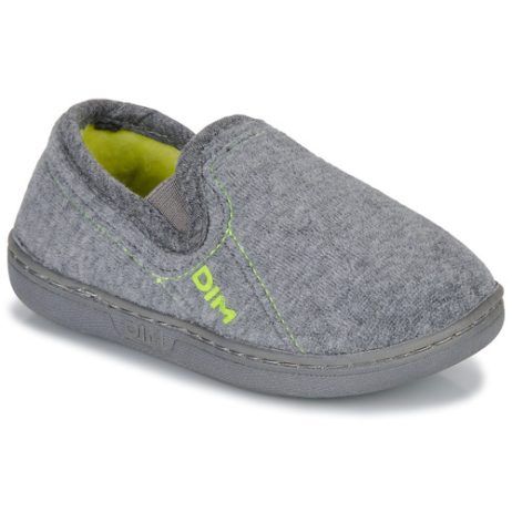 Pantofole DIM per bambino ragazzo modello D CEVAM C in grigio, ideali per comfort e stile. Realizzate con materiali di alta qualità, queste pantofole offrono sostegno e calore. Perfette per uso interno, ottime per la casa e l'ora del riposo. Acquista ora le pantofole DIM per garantire il massimo del comfort ai tuoi bambini.