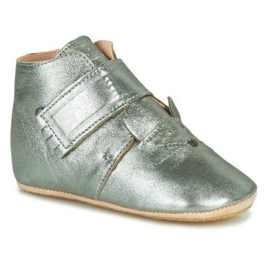 Pantofole Easy Peasy per bambini ragazzo KINY CHAT in grigio, ideali per comfort e stile. Design alla moda, realizzate con materiali di alta qualità, perfette per l'uso quotidiano e per mantenere i piedi al caldo. Acquista ora le pantofole Easy Peasy KINY CHAT grigio per offrire al tuo bambino un'esperienza di relax unica.