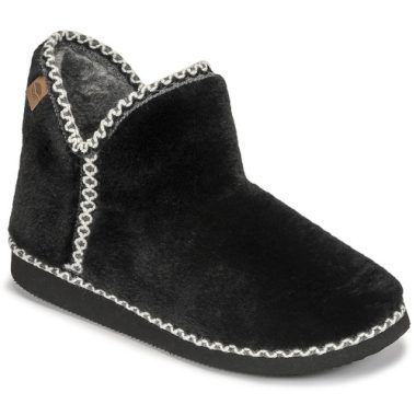 Pantofole Uomo Casual Attitude NEW02 Nero - Comfort e stile per il tuo relax. Acquista ora le migliori pantofole casual per la tua casa, progettate per garantire un fitting perfetto e massimo comfort. Ideali per ogni occasione, queste pantofole rappresentano l'eleganza e la praticità nel tuo abbigliamento da interno.