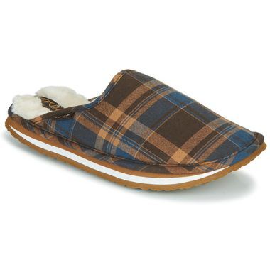 Pantofole uomo Cool shoe HOME Blu, comode e eleganti, ideali per l'uso quotidiano a casa. Design moderno e materiale di alta qualità per il massimo comfort. Perfette per rilassarsi o per un momento di convivialità, queste pantofole uniscono stile e funzionalità. Scopri l'eleganza e la praticità delle pantofole Cool shoe HOME Blu, un must-have per ogni uomo. Acquista ora per un comfort senza pari!