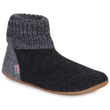 Pantofole Uomo Giesswein WILDPOSPRIED Grigio, comode e stilose, ideali per l'uso quotidiano e per il relax a casa. Realizzate con materiali di alta qualità, offrono comfort e supporto. Perfette per gli amanti dello stile e del benessere. Compra ora le Giesswein WILDPOSPRIED Grigio per un'esperienza di piedi felici.