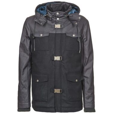 Parka Uomo Eleven Paris KAEZ Nero, elegante e versatile, ideale per outfit invernali. Realizzato in materiali di alta qualità, offre comfort e stile. Scopri il parka perfetto per un look urbano e moderno.