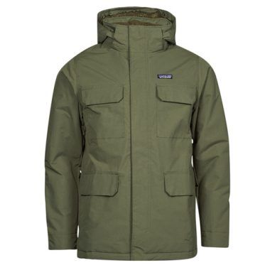 Parka uomo Patagonia M'S ISTHMUS PARKA in color kaki, ideale per la stagione invernale. Questo giubbino resistente all'acqua offre comfort e calore grazie al suo design funzionale. Perfetto per attività all'aperto e per affrontare le giornate fredde, è un must-have per gli amanti della moda outdoor. Scopri il parka Patagonia, perfetto per ogni avventura!