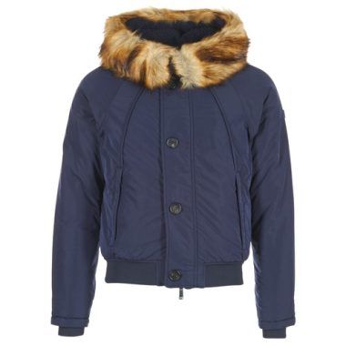 Piumino Uomo Armani Jeans GNAN Blu, elegante e leggero, perfetto per l'inverno. Realizzato con materiali di alta qualità, offre comfort e stile. Ideale per occasioni casual e formali, questo piumino rappresenta un must-have nel guardaroba maschile. Acquista ora l'Armani Jeans GNAN Blu e aggiungi un tocco di classe al tuo outfit.
