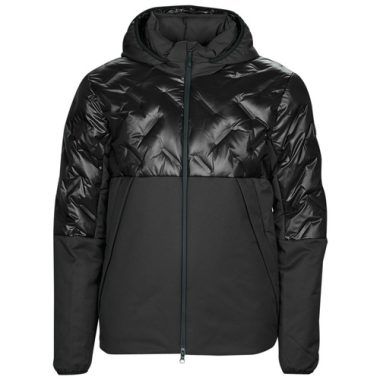 Piumino Uomo Emporio Armani EA7 6LPB03 Nero, elegante giacca invernale con design moderno, ideale per outfit casual e sportivi. Realizzato con materiali di alta qualità per garantire comfort e calore. Perfetto per affrontare le temperature fredde mantenendo uno stile raffinato. Disponibile per acquisto online, aggiungi un tocco di lusso al tuo guardaroba con il piumino Emporio Armani EA7.