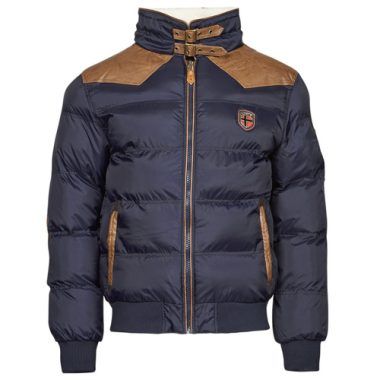 Piumino Uomo Geographical Norway ABRAMOVITCH Marine, elegante e caldo, ideale per affrontare l'inverno con stile. Realizzato con materiali di alta qualità, offre comfort e praticità. Perfetto per outfit casual, escursioni e attività all'aperto. Scopri il miglior piumino per uomo, disponibile in colore blu navy.