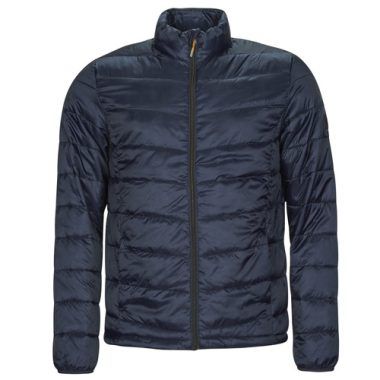 Piumino uomo Only & Sons ONSCARVEN QUILTED PUFFER Marine, elegante e caldo, ideale per l'inverno. Realizzato in materiale di alta qualità, questo piumino offre comfort e stile. Perfetto per completare il tuo look casual, disponibile in taglie varie. Acquista ora per rimanere alla moda nelle giornate fredde!