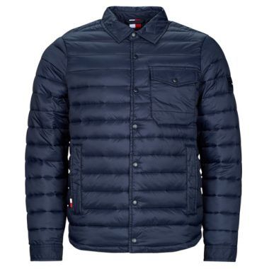 Piumino Uomo Tommy Hilfiger PACKABLE SHIRT JACKET Marine, giacca leggera e impermeabile, perfetta per la stagione. Style elegante e versatile, ideale per outfit casual e sportivi. Acquista ora per rimanere alla moda e caldo!