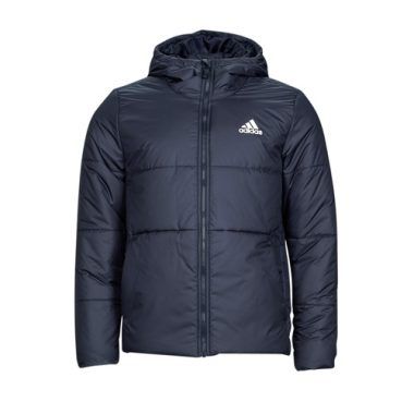 Piumino uomo adidas BSC HOOD INS J Marine, giacca termica elegante e funzionale, ideale per la stagione invernale. Realizzato con materiali di alta qualità, offre comfort e isolamento eccellenti. Perfetto per attività all'aperto e per un look casual-chic. Disponibile nel colore marine, ideale per gli amanti dello sport e della moda.