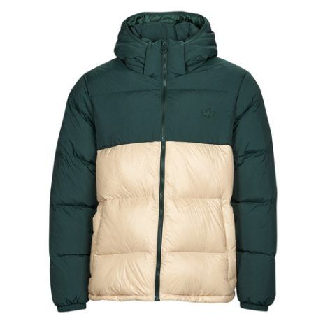 Piumino Uomo adidas DOWN REGEN PUFF Verde, ideale per affrontare l'inverno con stile e comfort. Questo giubbotto offre calore eccezionale grazie al suo rivestimento in piuma, garantendo un isolamento efficiente. Perfetto per attività all'aperto e per un look casual, il piumino adidas combina funzionalità e design moderno. Disponibile in verde, rappresenta la scelta ideale per chi cerca un outfit trendy e pratico. Acquista ora il tuo piumino uomo adidas DOWN REGEN PUFF Verde e affronta le basse temperature con eleganza.