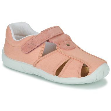 Sandali Citrouille et Compagnie per bambina ragazza modello FIJOSAN in rosa, ideali per la stagione estiva. Comodi e alla moda, questi sandali offrono un'ottima traspirabilità e un design accattivante. Perfetti per le attività all'aperto e per completare ogni outfit con stile. Scopri il comfort e la qualità dei sandali FIJOSAN di Citrouille et Compagnie, l'ideale per la tua piccola.
