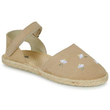 Sandali per bambina ragazza Citrouille et Compagnie LAGAFEL di colore beige, eleganti e comodi, perfetti per la stagione estiva. Ideali per occasioni casual e speciali, questi sandali offrono stile e praticità per le piccole. Acquista ora i Sandali Citrouille et Compagnie LAGAFEL nella tonalità beige per un look alla moda e confortevole.