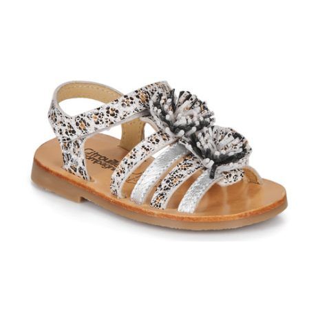 Sandali bambina ragazza Citrouille et Compagnie MALINETTE in marrone, eleganti e comodi, ideali per le occasioni estive. Questi sandali offrono un design alla moda e una vestibilità perfetta per le giovani avventuriere. Acquista ora per garantire comfort e stile alla tua bambina!