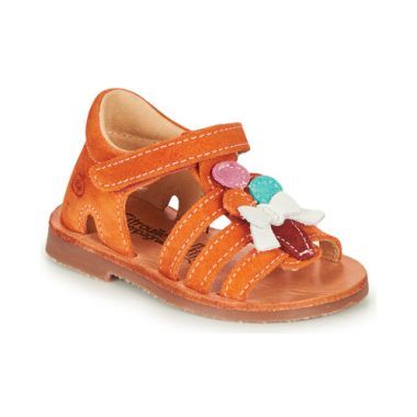 Sandali per bambina ragazza Citrouille et Compagnie MIETTE in color arancio, realizzati con materiali di alta qualità per garantire comfort e stile. Perfetti per le calde giornate estive, questi sandali uniscono design alla moda e funzionalità, ideali per ogni occasione. Acquista online ora per aggiungere un tocco di colore al guardaroba della tua piccola!