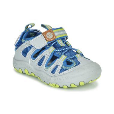 Sandali Gioseppo MEXICALI Grigio per bambina, eleganti e comodi, perfetti per la primavera e l'estate. Ideali per completare il look delle ragazze, questi sandali offrono stile e versatilità per ogni occasione. Disponibili in grigio, facilmente abbinabili a diversi outfit. Acquista ora i sandali Gioseppo per un tocco di classe e comfort.