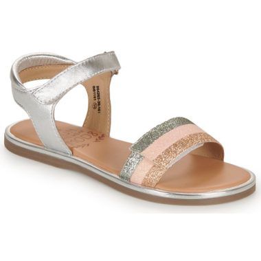 Sandali bambina ragazza Mod'8 PAGANISA in argento, eleganti e comodi, ideali per le occasioni estive. Design trendy con dettagli raffinati, perfetti per completare il look delle più piccole. Disponibili in diverse taglie, questi sandali sono realizzati con materiali di alta qualità, assicurando comfort e durabilità. Perfetti per le passeggiate, le feste e le vacanze. Acquista ora i Mod'8 Sandali bambina ragazza PAGANISA Argento per uno stile impeccabile e alla moda.