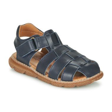 Sandali bambino ragazzo Citrouille et Compagnie GLENO Blu, eleganti e confortevoli, ideali per la stagione estiva. Realizzati con materiali di alta qualità, questi sandali garantiscono comfort e stile per ogni attività all'aperto. Perfetti per il gioco e le passeggiate, offrono una calzata sicura e un design accattivante. Acquista ora i Citrouille et Compagnie Sandali bambino ragazzo GLENO Blu per un'estate all'insegna del divertimento!