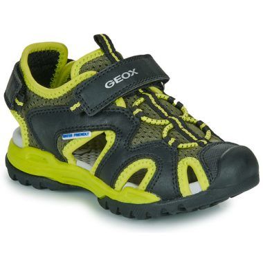 Sandali Geox per bambino ragazzo J BOREALIS BOY in colore nero, realizzati con materiali di alta qualità per garantire comfort e traspirabilità. Design moderno e resistente, ideali per le attività all'aperto. Perfetti per la stagione estiva, questi sandali offrono supporto e stabilità. Acquista ora i Geox Sandali bambino ragazzo J BOREALIS BOY Nero per un look trendy e funzionale.