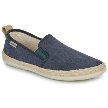 Espadrillas uomo Bamba By Victoria ANDRE in colore marine, caratterizzate da un design elegante e leggero, ideali per la stagione estiva. Perfette per un look casual-chic, queste scarpe offrono comfort e stile, rendendole un must-have per gli amanti della moda. Acquista ora le espadrillas Bamba By Victoria ANDRE Marine per un tocco di classe nel tuo guardaroba.